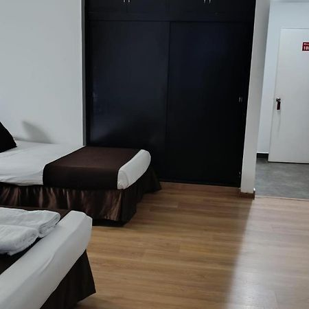 Hotel Ariston كالي المظهر الخارجي الصورة