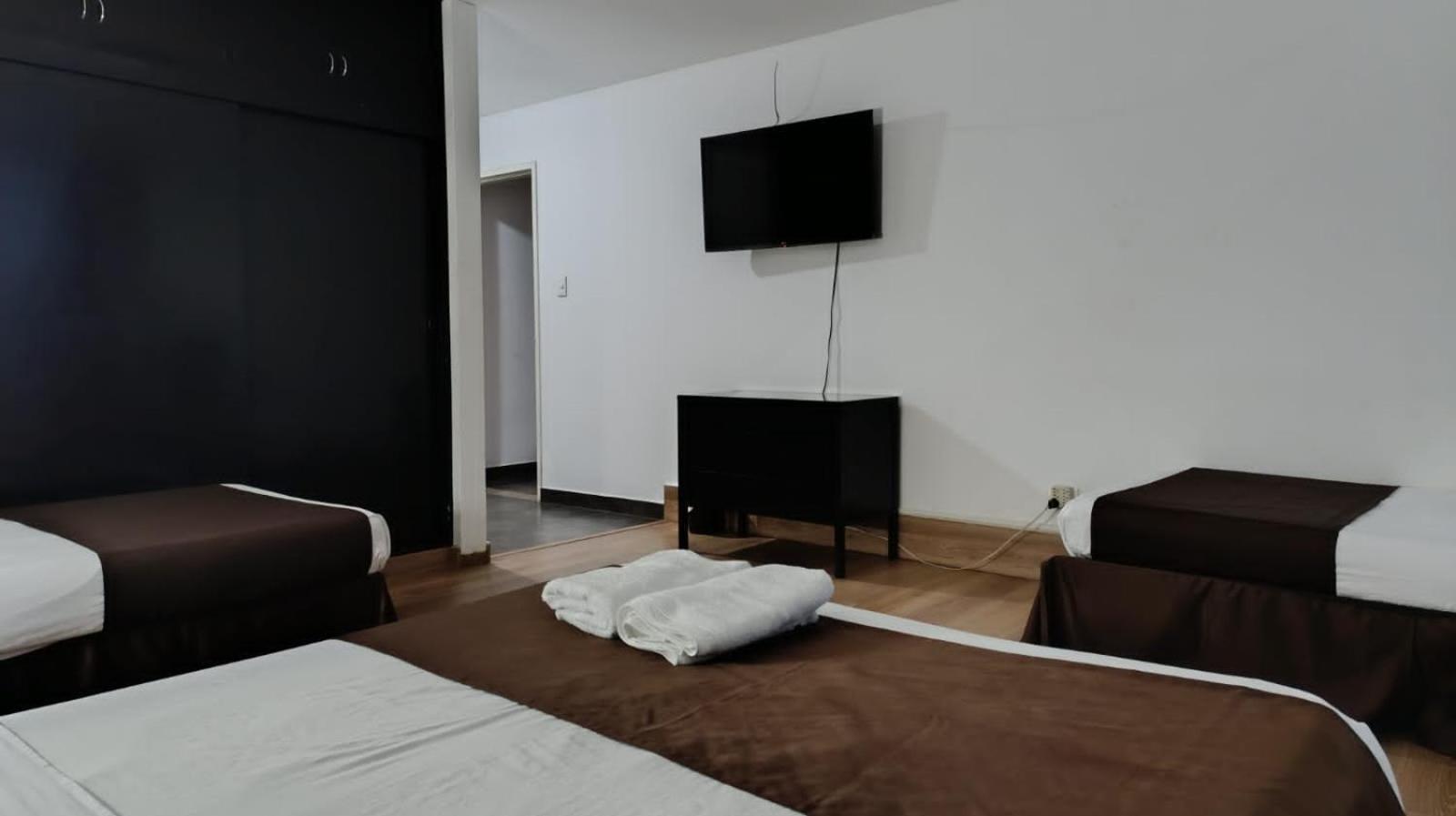 Hotel Ariston كالي المظهر الخارجي الصورة